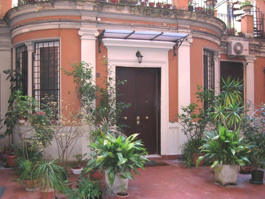 Vivilo Collection - Opera Teather Apartment - Very Central 罗马 外观 照片