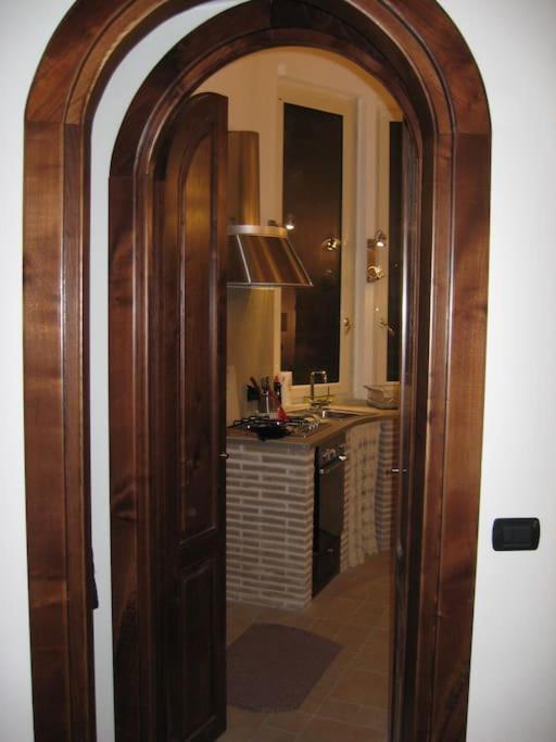 Vivilo Collection - Opera Teather Apartment - Very Central 罗马 外观 照片